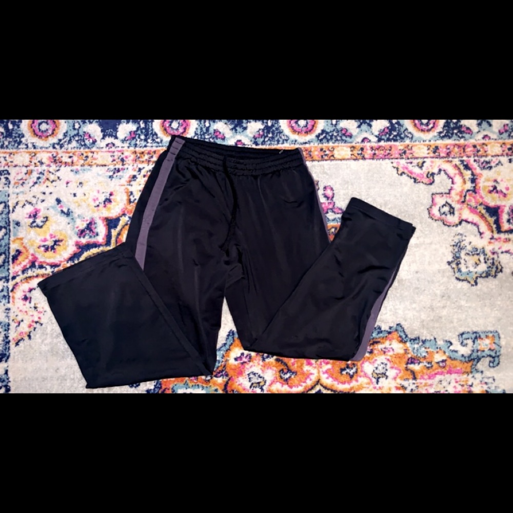 Black sweatpants